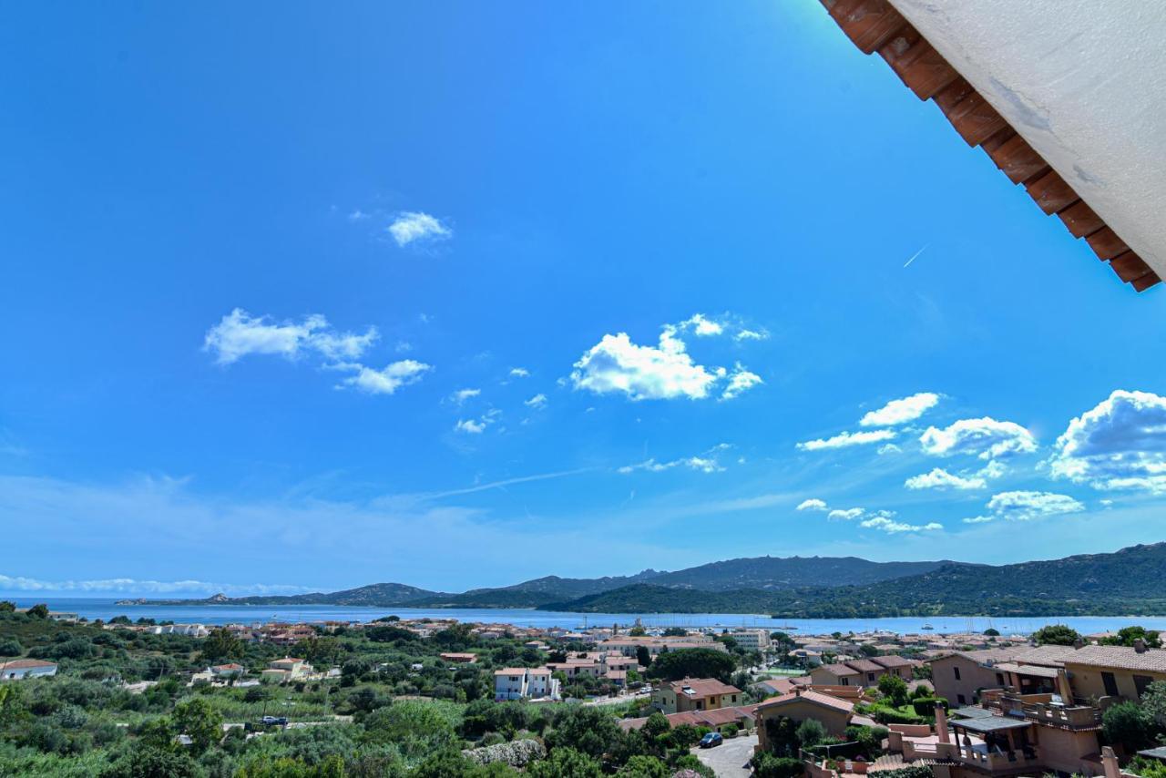 アルツァケーナ La Costa Viewアパートホテル エクステリア 写真