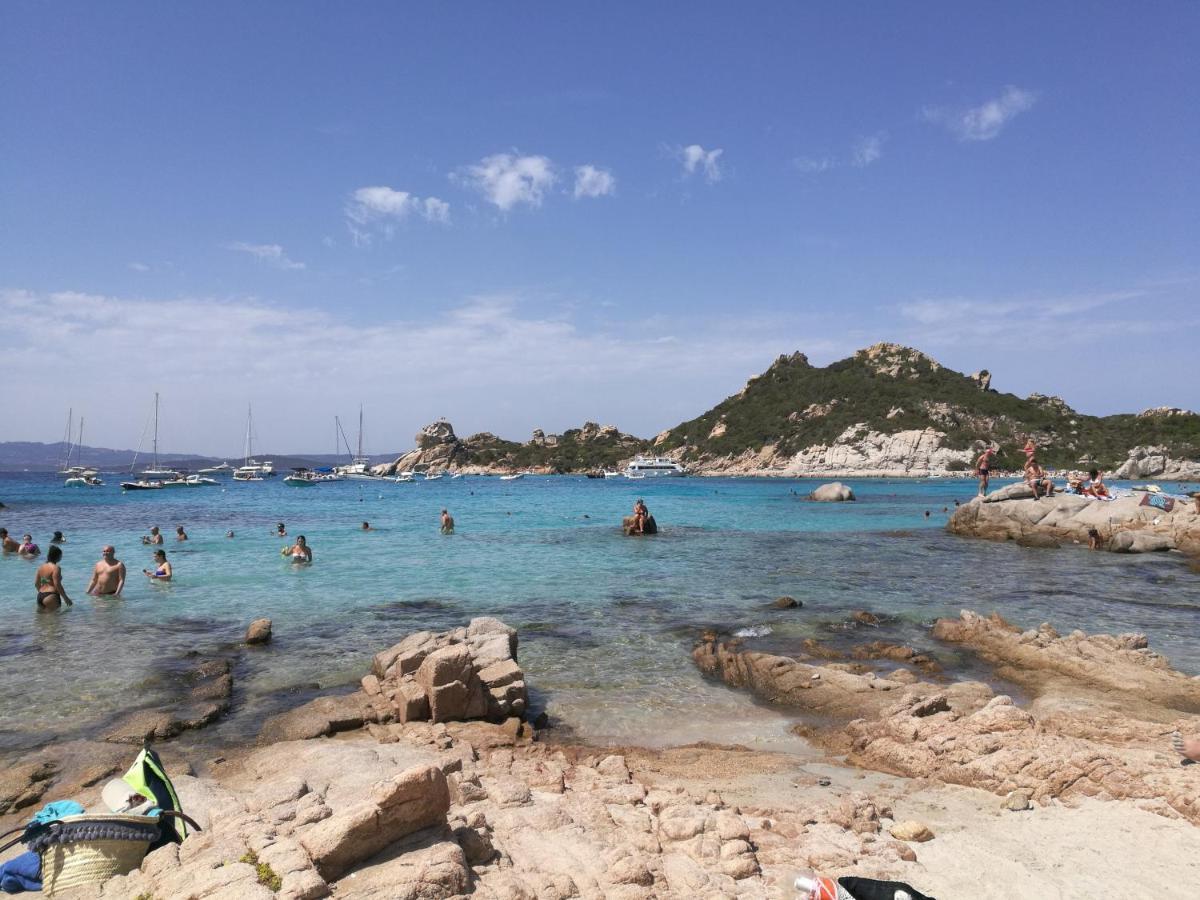 アルツァケーナ La Costa Viewアパートホテル エクステリア 写真